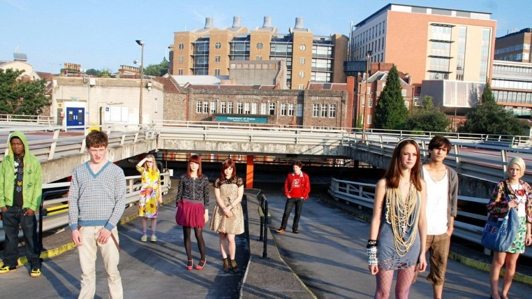 Skins 6. Sezon 6. Bölüm izle